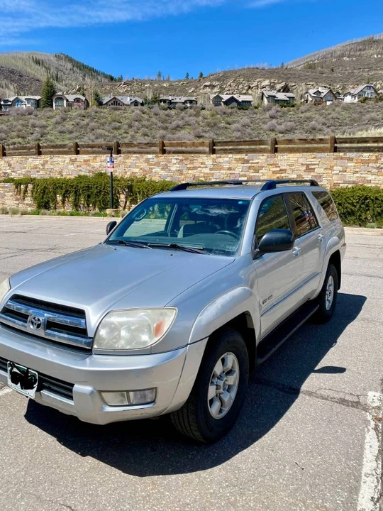 2005 Toyota 4Runner - Image 2 of 7