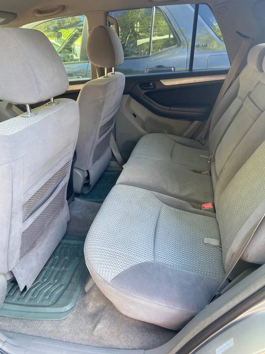 2005 Toyota 4Runner - Image 6 of 7