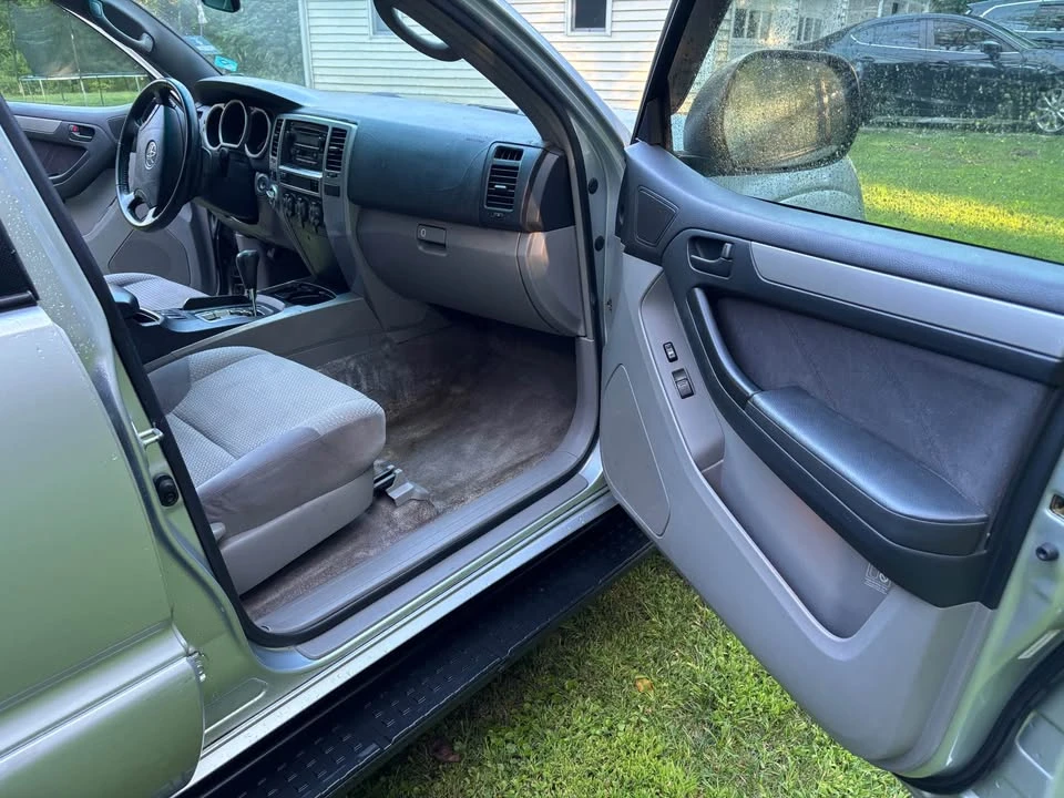 2005 Toyota 4Runner 4th Gen - Image 11 of 14