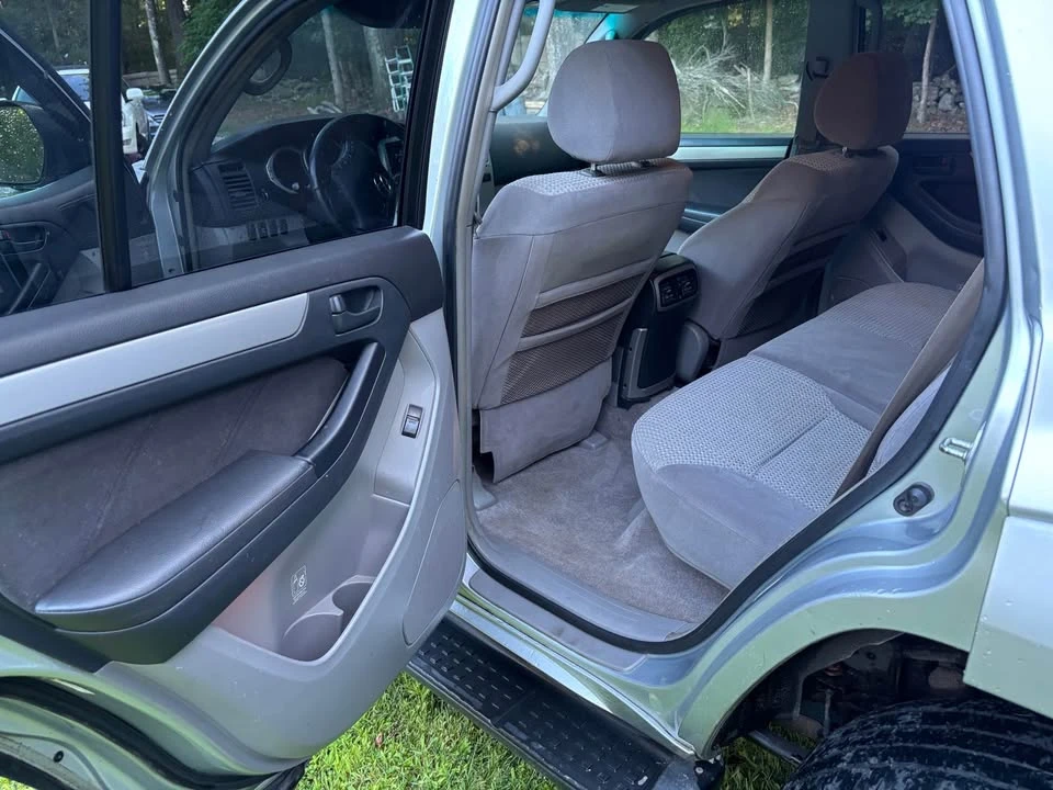 2005 Toyota 4Runner 4th Gen - Image 13 of 14