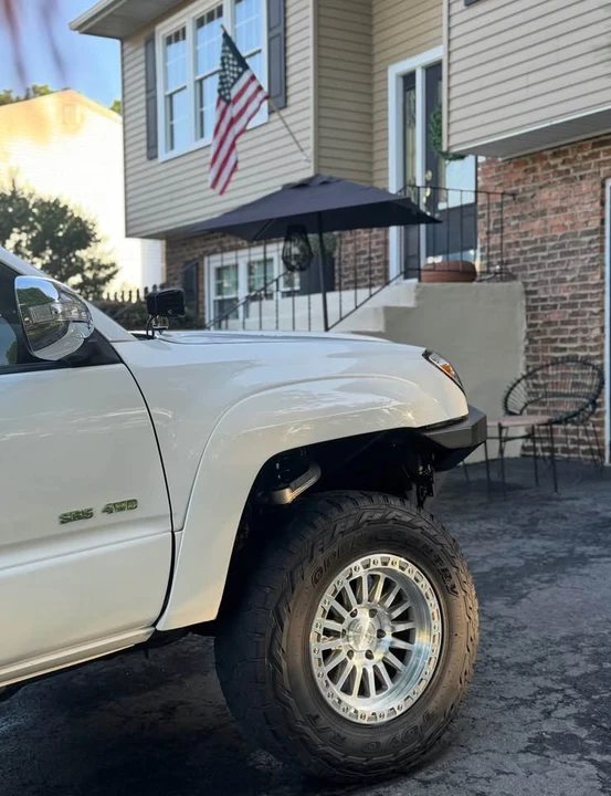 2005 Toyota 4Runner 4th Gen - Image 16 of 18