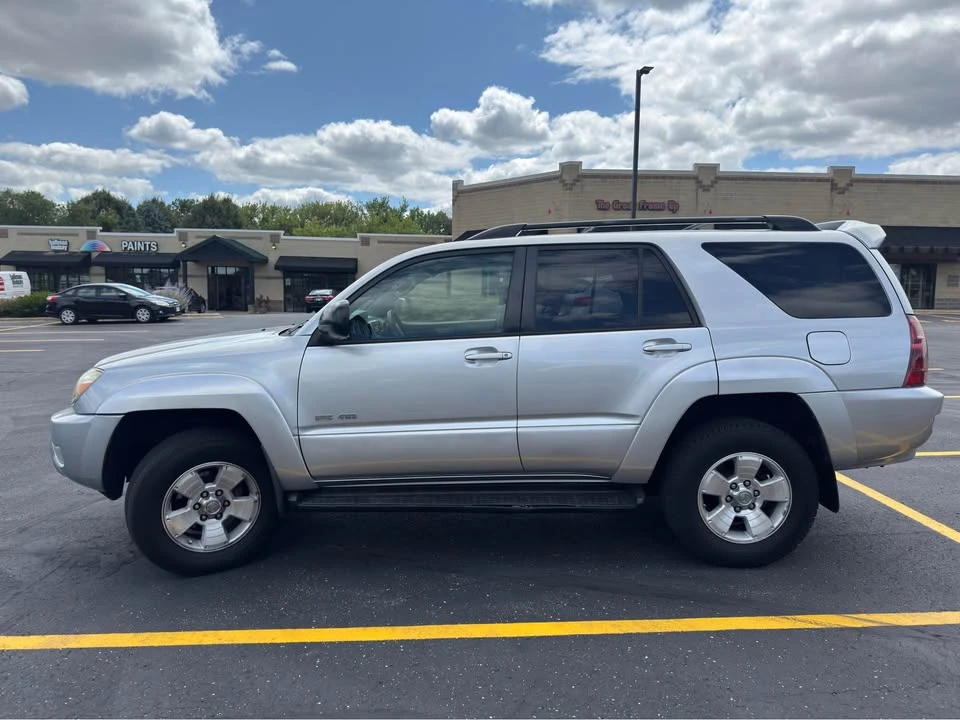 2005 Toyota 4Runner 4th Gen - Image 3 of 20