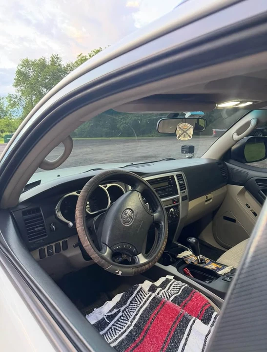 2005 Toyota 4Runner 4th Gen - Image 14 of 18