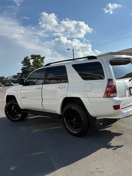 2005 Toyota 4Runner 4th Gen - Image 4 of 10