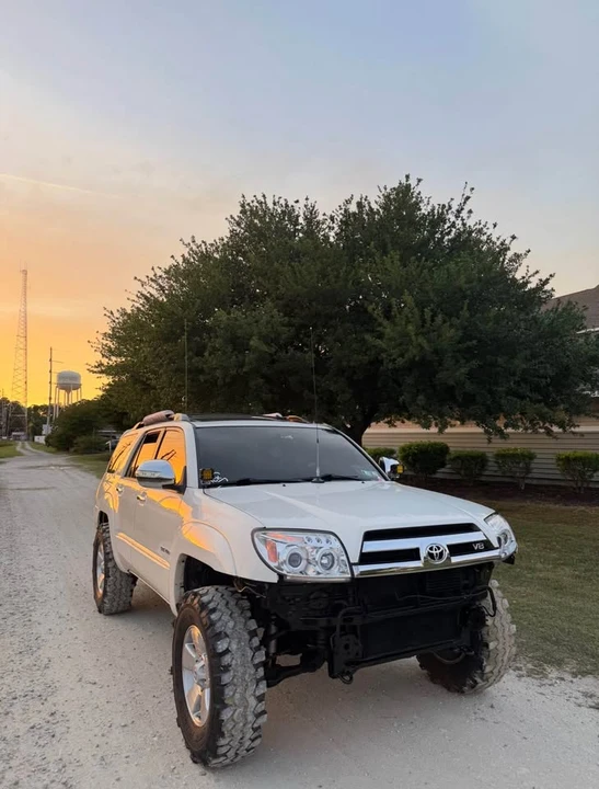 2005 Toyota 4Runner 4th Gen - Image 3 of 18