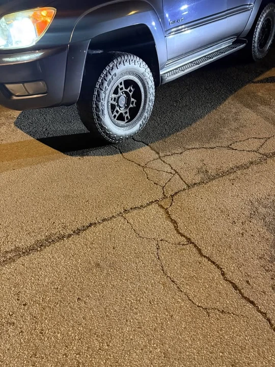 2005 Toyota 4Runner 4th Gen - Image 2 of 16