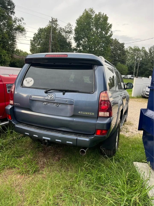 2005 Toyota 4Runner 4th Gen - Image 2 of 6