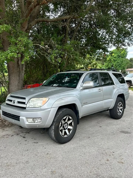 2005 Toyota 4Runner 4th Gen - Image 2 of 11