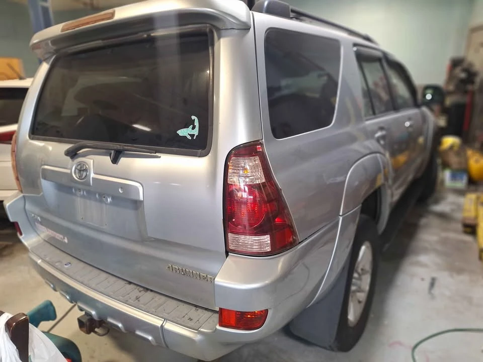 2005 Toyota 4Runner 4th Gen - Image 3 of 8