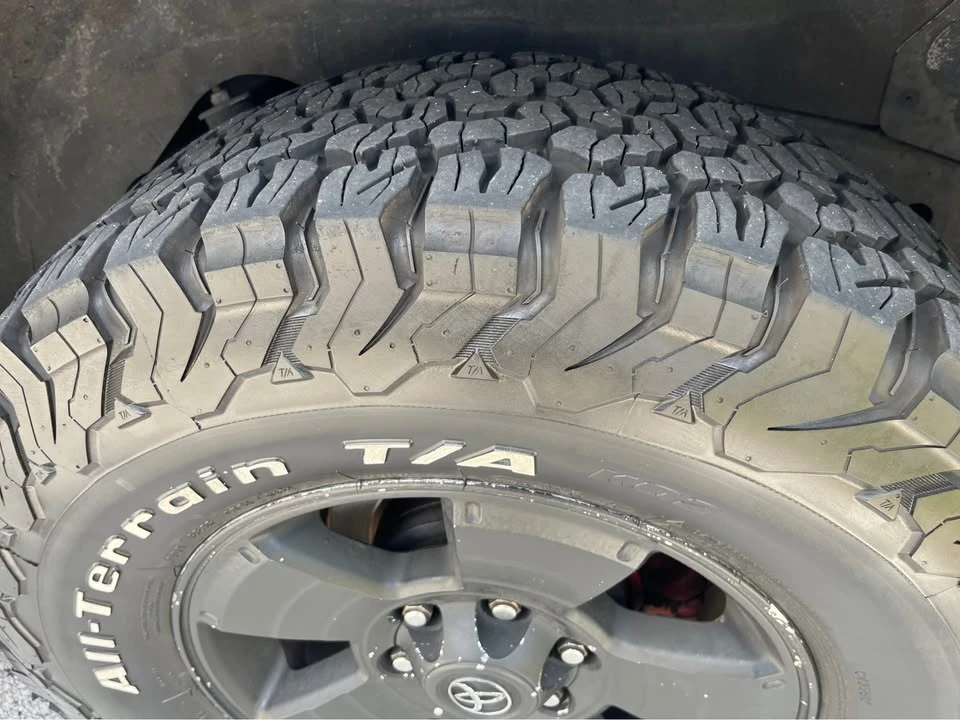 2005 Toyota 4Runner 4th Gen - Image 4 of 5
