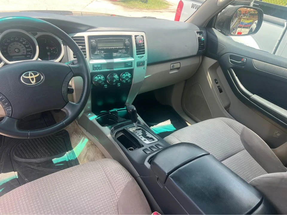 2005 Toyota 4Runner 4th Gen - Image 8 of 12
