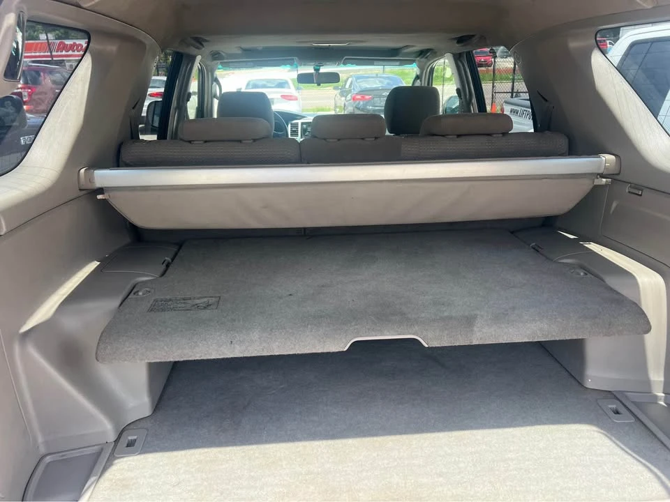 2005 Toyota 4Runner 4th Gen - Image 9 of 12