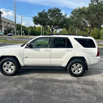 2005 Toyota 4Runner SR5 Sport Utility 2D