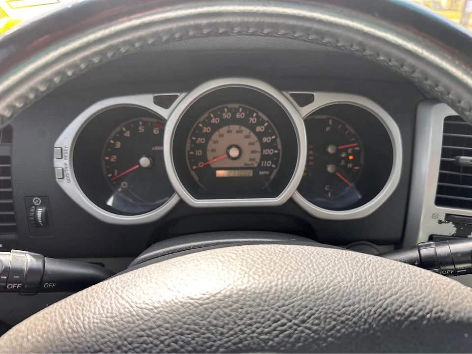 2005 Toyota 4Runner 4th Gen - Image 9 of 19
