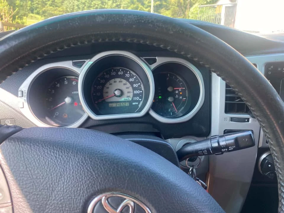 2005 Toyota 4Runner 4th Gen - Image 10 of 20