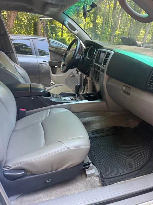 2005 Toyota 4Runner 4th Gen - Image 12 of 18