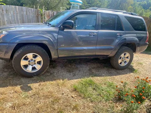 2005 Toyota 4Runner SR5 Sport Utility 2D