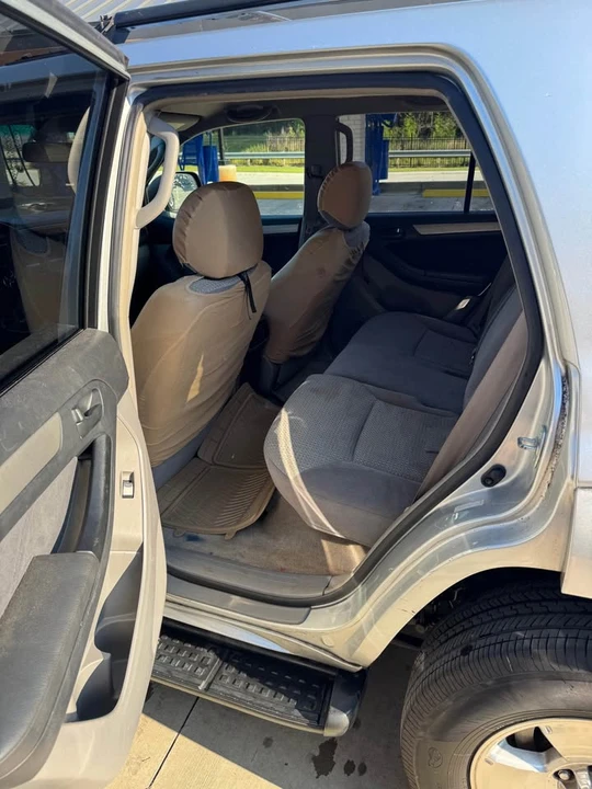 2005 Toyota 4Runner 4th Gen - Image 6 of 8