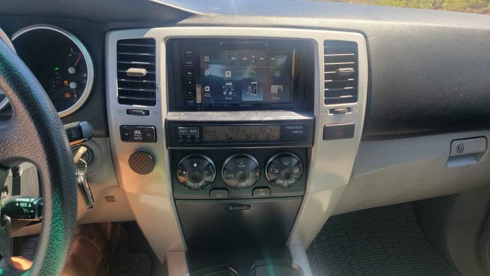 2005 Toyota 4Runner 4th Gen - Image 13 of 20