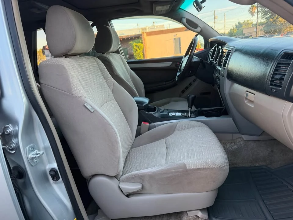 2005 Toyota 4Runner 4th Gen - Image 11 of 14