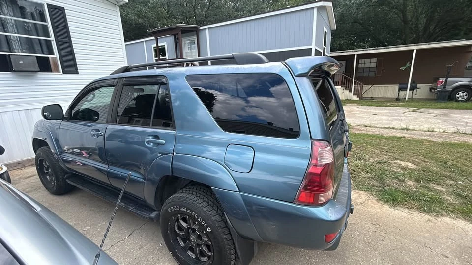 2005 Toyota 4Runner 4th Gen - Image 2 of 4