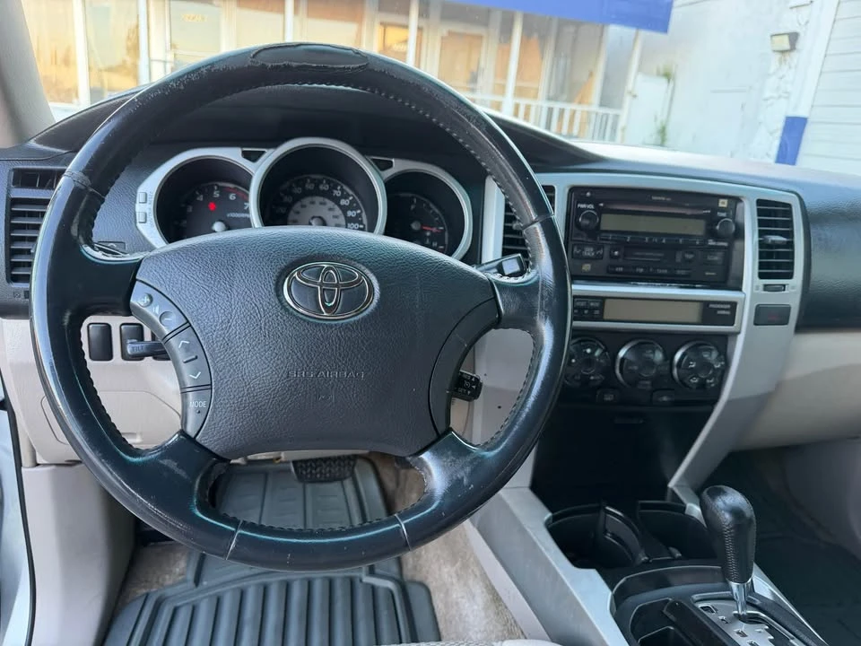 2005 Toyota 4Runner 4th Gen - Image 9 of 14