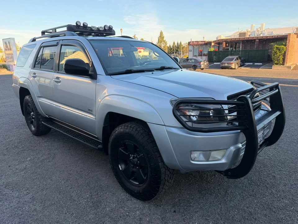 2005 Toyota 4Runner 4th Gen - Image 2 of 14