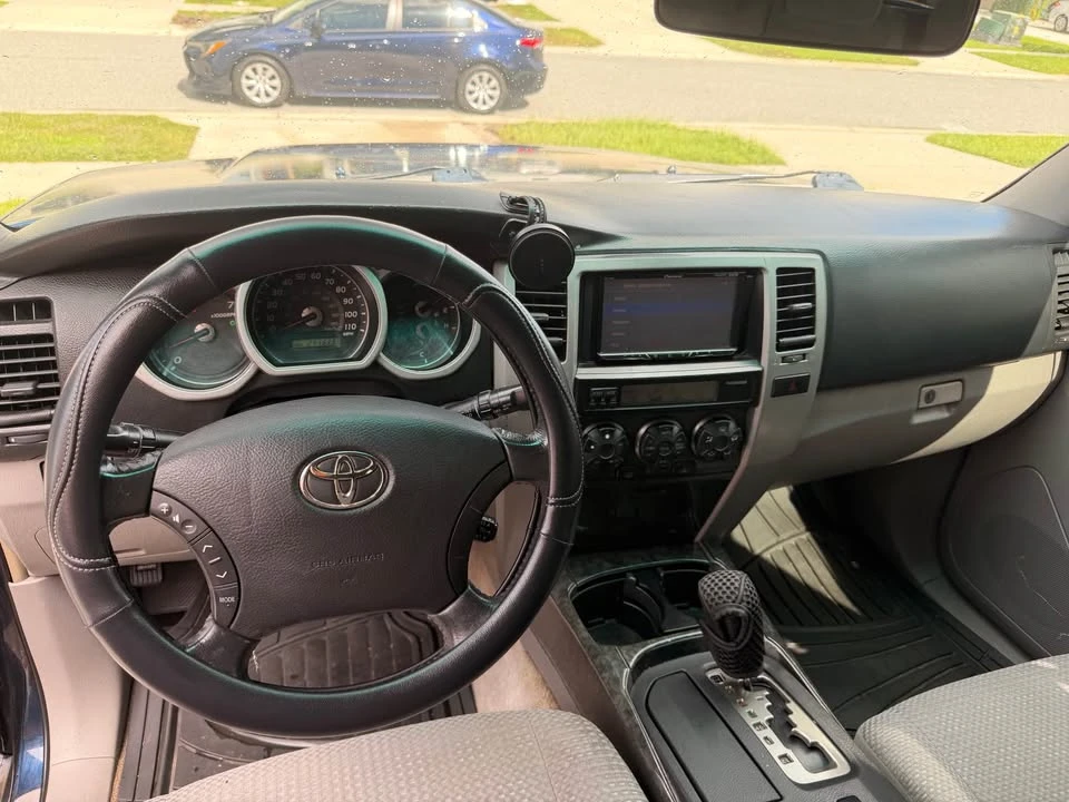 2005 Toyota 4Runner 4th Gen - Image 8 of 12
