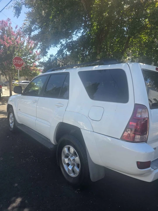 2005 Toyota 4Runner 4th Gen - Image 6 of 11