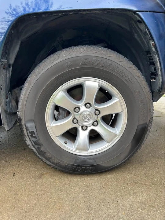 2005 Toyota 4Runner 4th Gen - Image 9 of 17