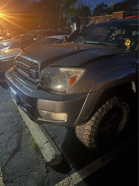 2005 Toyota 4Runner 4th Gen - Image 3 of 12