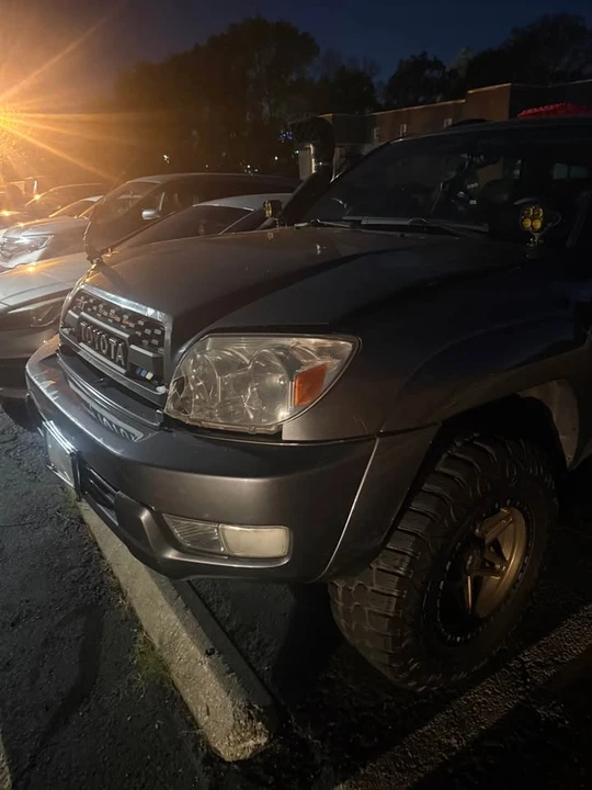 2005 Toyota 4Runner 4th Gen - Image 2 of 12