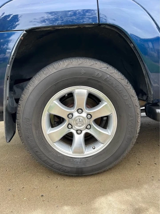 2005 Toyota 4Runner 4th Gen - Image 10 of 17