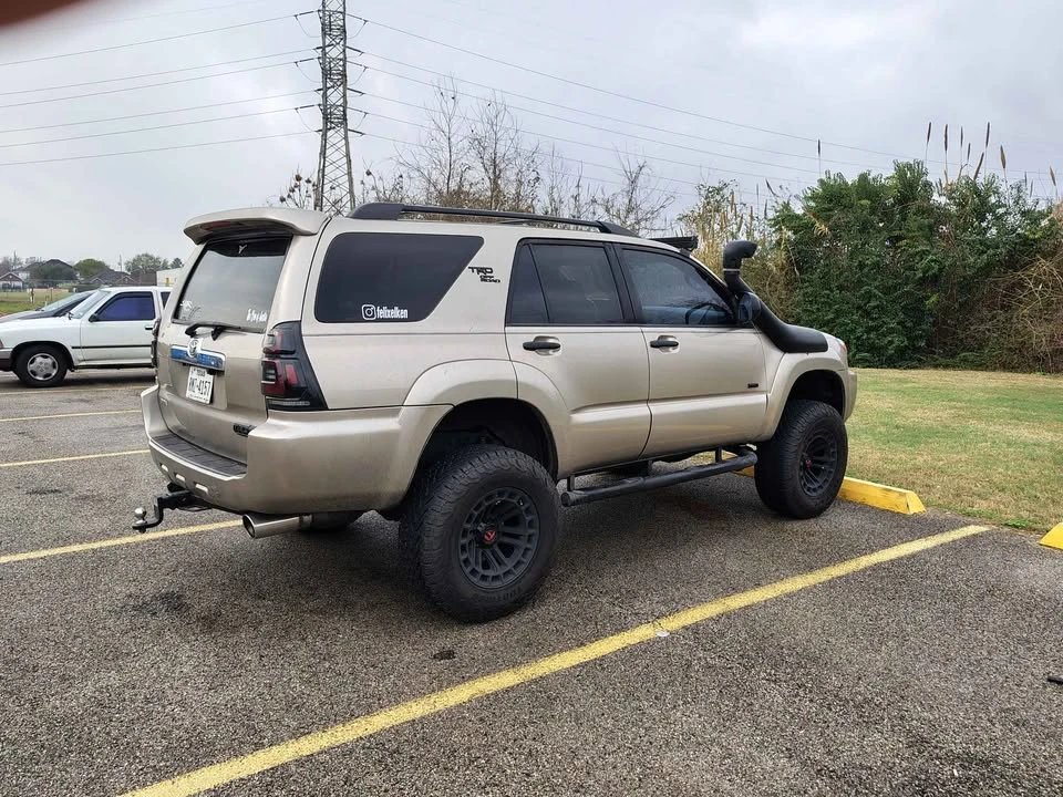 2005 Toyota 4Runner 4th Gen - Image 3 of 9