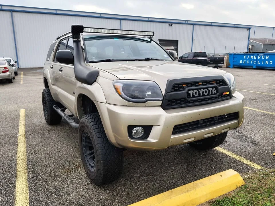 2005 Toyota 4Runner 4th Gen - Image 2 of 9