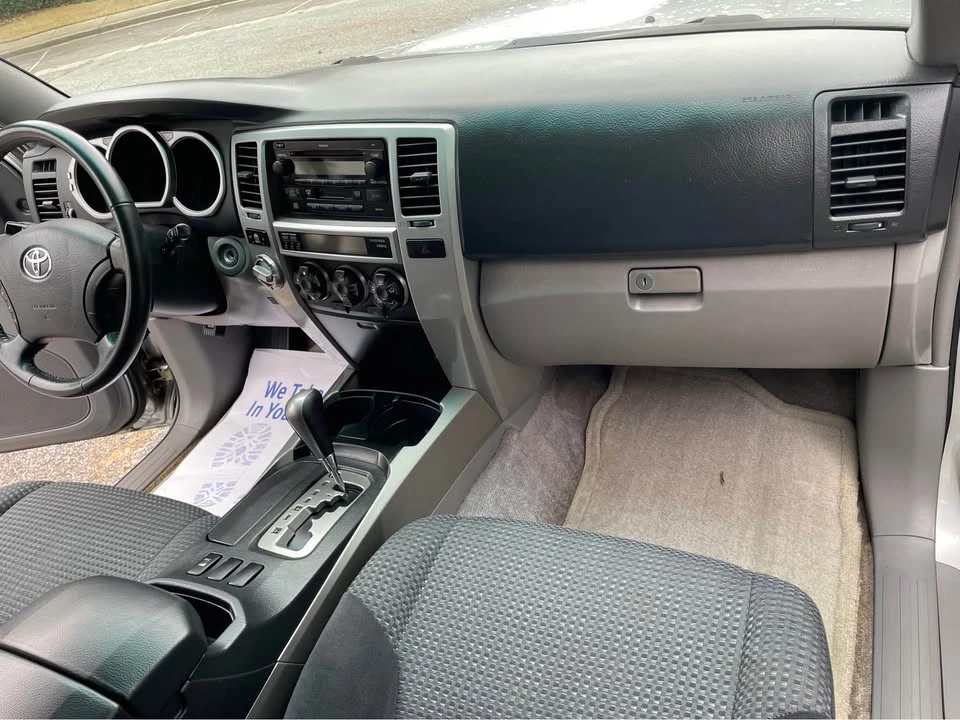 2005 Toyota 4Runner 4th Gen - Image 5 of 11