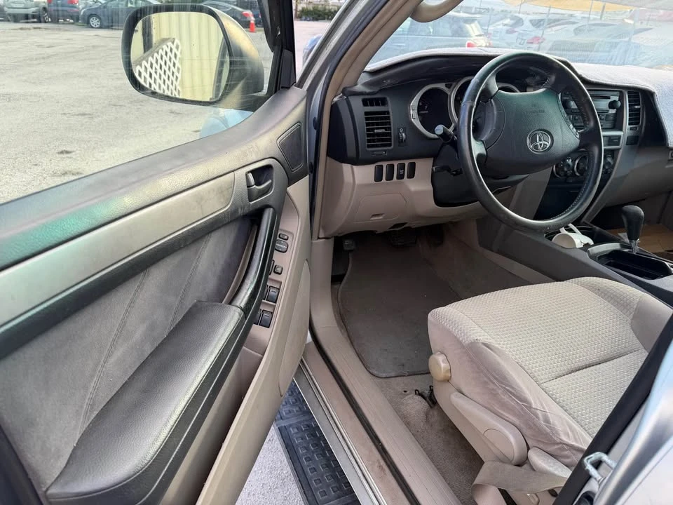 2005 Toyota 4Runner 4th Gen - Image 6 of 13