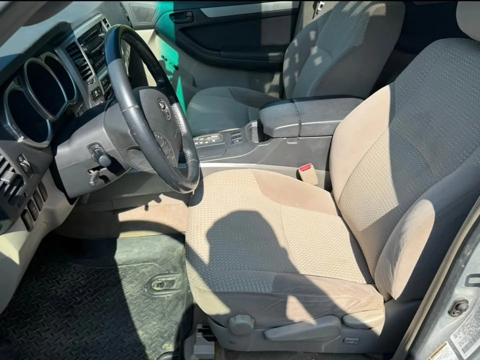 2005 Toyota 4Runner 4th Gen - Image 11 of 15