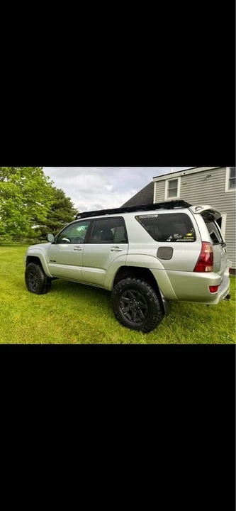 2005 Toyota 4Runner 4th Gen - Image 3 of 15