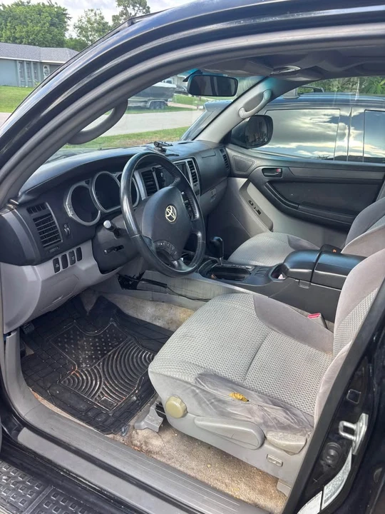 2005 Toyota 4Runner 4th Gen - Image 5 of 7