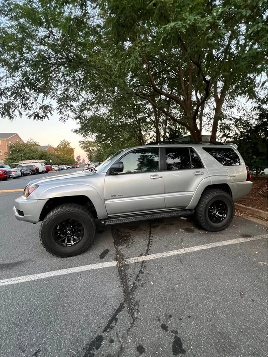 2005 Toyota 4Runner 4th Gen - Image 3 of 8