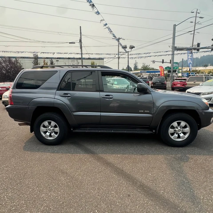 2005 Toyota 4Runner 4th Gen - Image 4 of 19