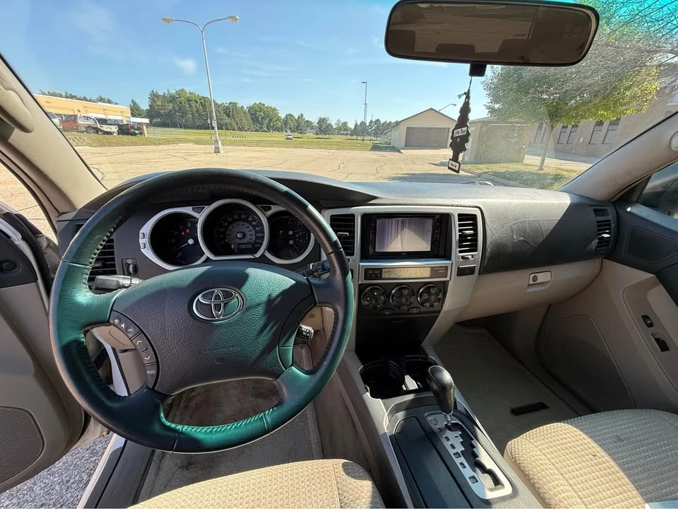 2005 Toyota 4Runner 4th Gen - Image 9 of 17