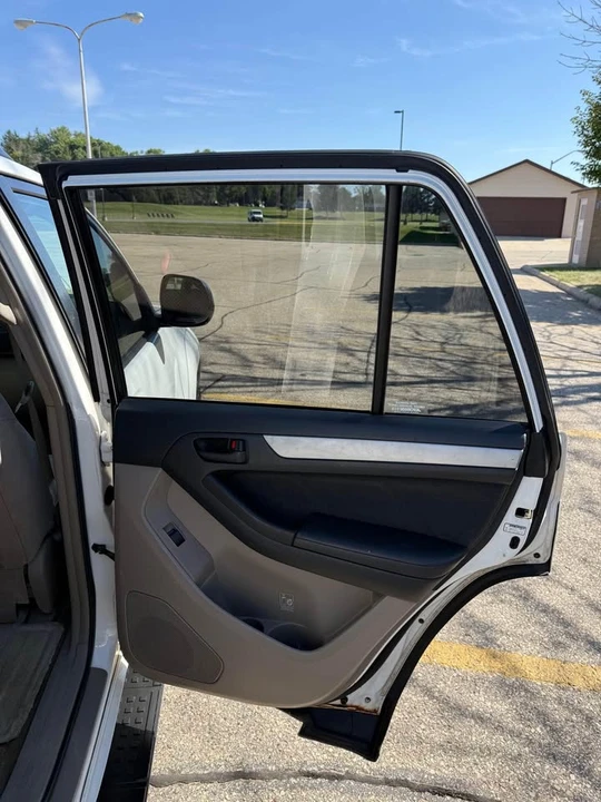 2005 Toyota 4Runner 4th Gen - Image 14 of 17