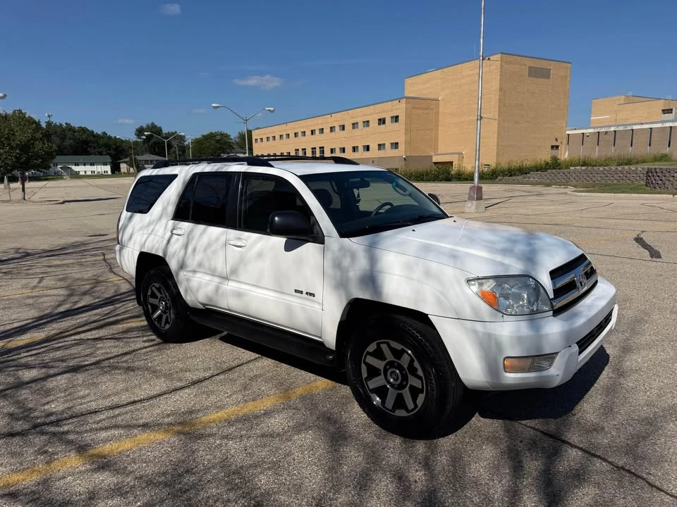 2005 Toyota 4Runner 4th Gen - Image 2 of 17