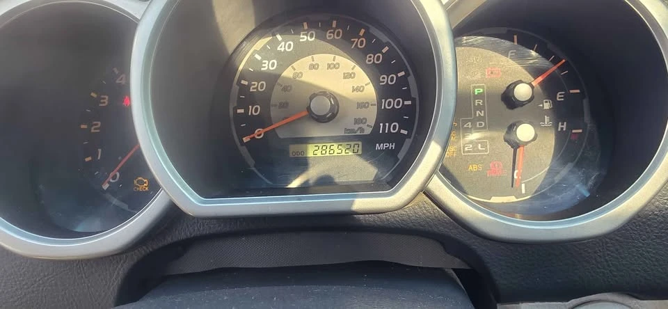 2005 Toyota 4Runner 4th Gen - Image 4 of 18