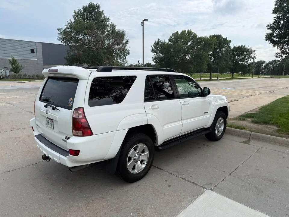 2005 Toyota 4Runner 4th Gen - Image 2 of 18