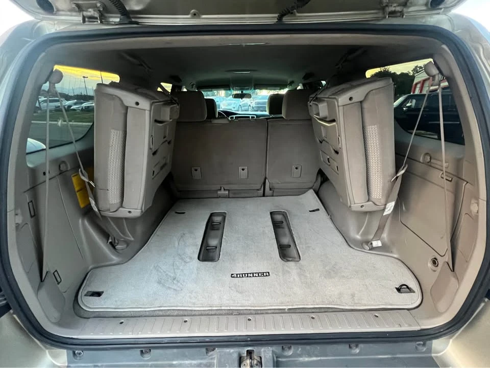 2005 Toyota 4Runner 4th Gen - Image 8 of 20
