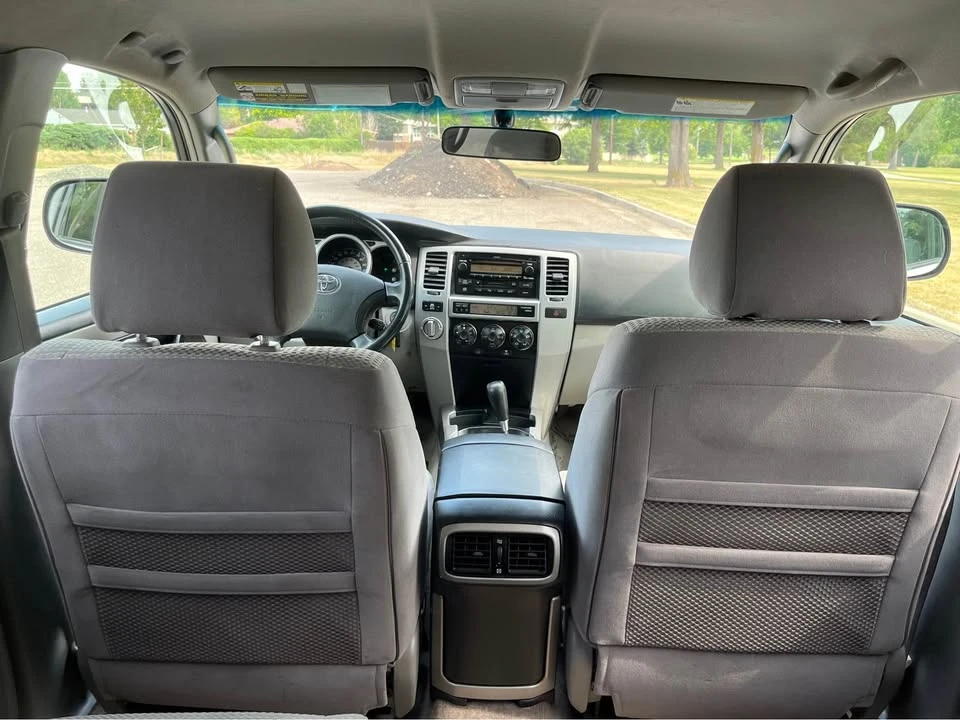 2005 Toyota 4Runner 4th Gen - Image 12 of 16