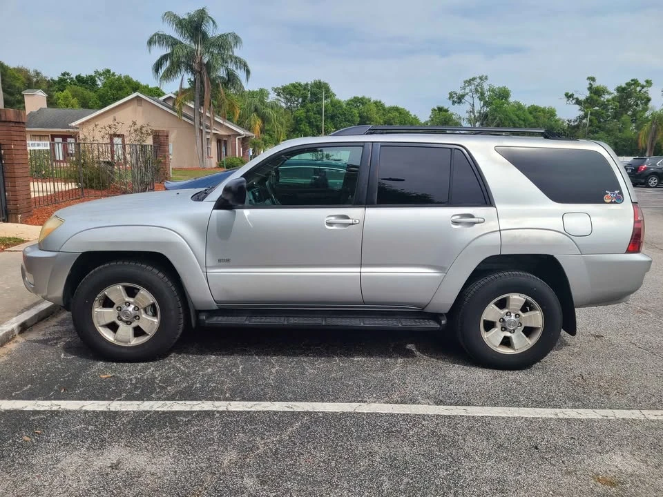 2005 Toyota 4Runner 4th Gen - Image 5 of 9